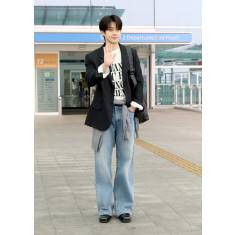 최우식, 꾸안꾸 룩의 격을 높이다… ‘아미 파리’로 완성한 공항패션