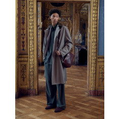 디올, 건축적 실루엣 강조한 새로운 아이코닉 백 ‘Dior Archie’ 공개