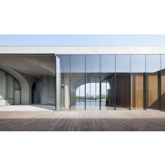 막스마라, 중국 상하이에서 2027 리조트 컬렉션 공개 및 창립 75주년 기념 전시 개최