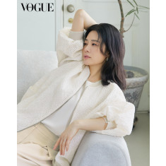 아이잗바바, 배우 김현주와 함께한 보그 화보 공개… “모던과 우아함의 조화”